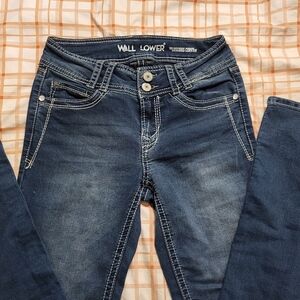 Wallflower Women's Dark Blue Stretch Skinny Jeans